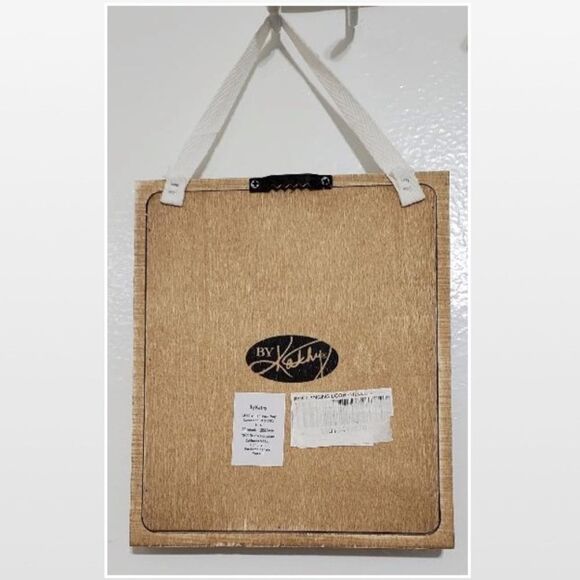 New Spring Pink Flower On White Wood Home Sign - Picture 5 of 10